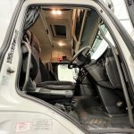 Mercedes Actros 1824 4×2 Sleeper Cab Curtainsider - thumbnail
