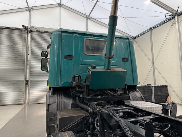 Scania P360 8×4 Rest Cab Tipper Manual