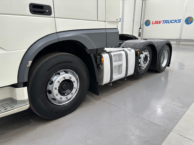 DAF XF 510 6×2 Midlift Tractor Unit