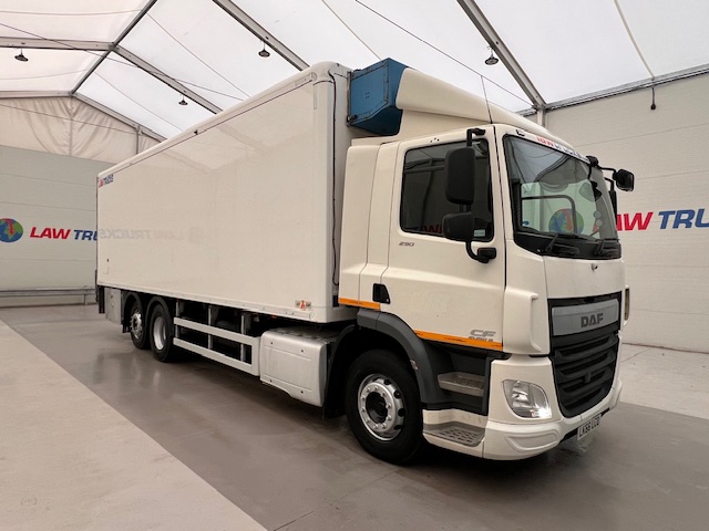 DAF CF 290 6×2 Rear Steer Fridge Box