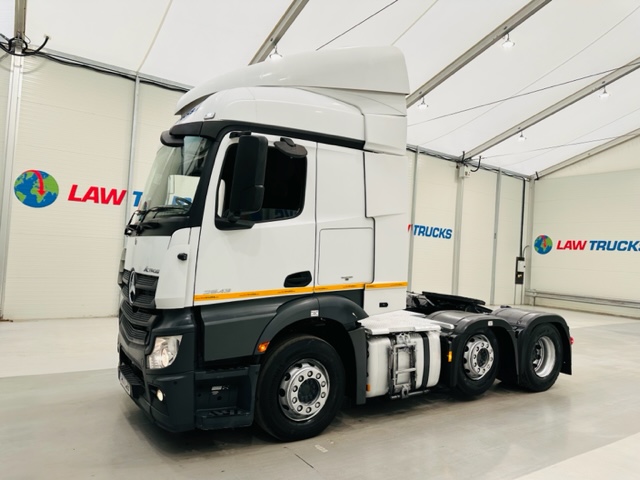 Mercedes Actros 2543 6×2 Midlift Tractor Unit