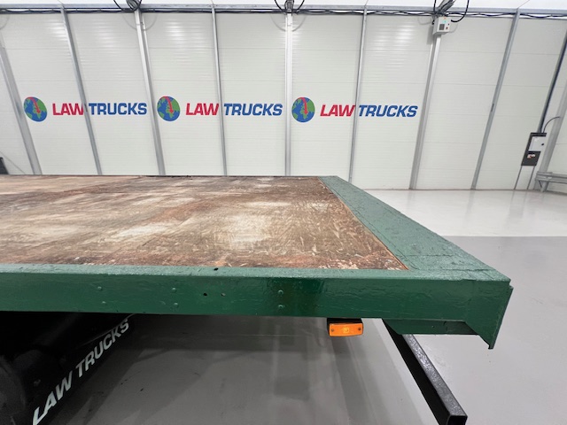 Scania P94 220 4×2 Sleeper Cab Flatbed