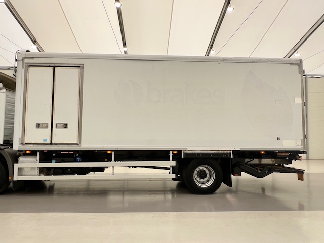 Mercedes Axor 1824 Day Cab Box Van