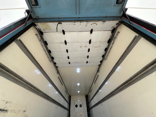 Mercedes Axor 2529 Rear Lift Sleeper Cab Box Van