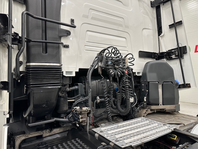 Renault T480 High 4×2 Tractor Unit