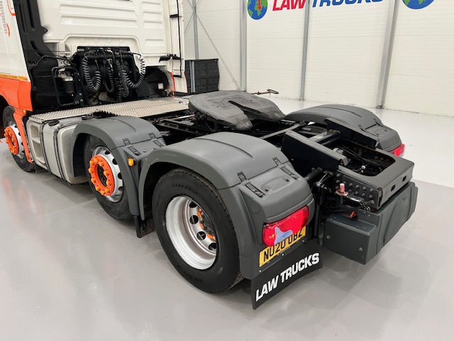 MAN TGX 26.470 6×2 Midlift Tractor Unit