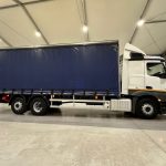 Mercedes Actros 2530 6×2 Sleeper Cab Curtainsider - thumbnail