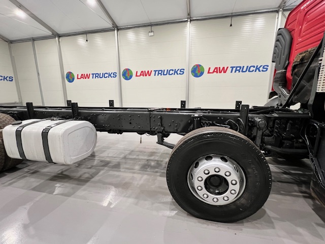 Volvo FM12 340 8×4 Day Cab Chassis Cab
