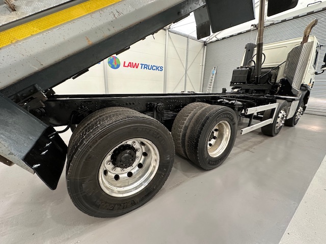 DAF CF 400 8×4 Day Cab Steel Tipper