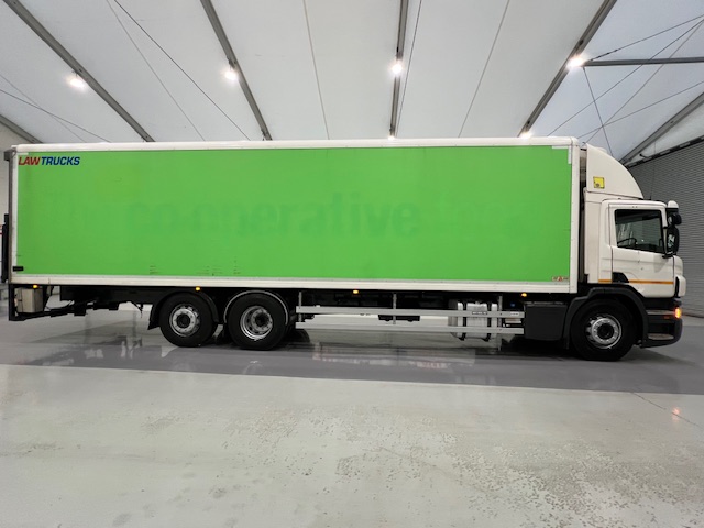 Scania P280 6×2 Rear Lift Day Cab Fridge