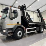 DAF LF 220 Day Cab Skip Loader - thumbnail