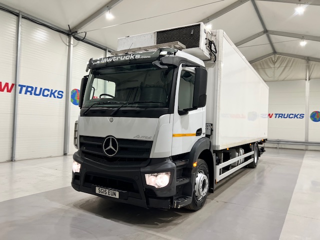 Mercedes Antos 1827 Day Cab Fridge Box
