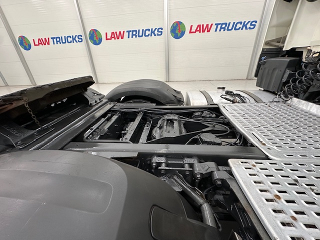 DAF CF 460 6×2 Midlift Tractor Unit