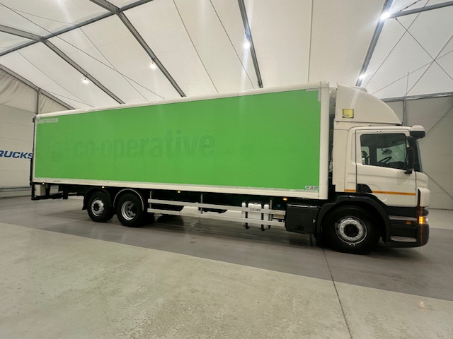 Scania P280 6×2 Rear Lift Day Cab Fridge Box