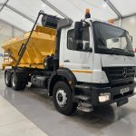Mercedes Axor 2628 6×4 Day Cab Hookloader Gritter - thumbnail