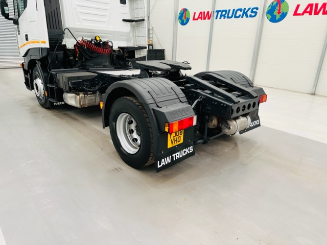 Iveco Stralis 450 4×2 Tractor Unit