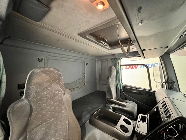 DAF CF85 380 4×2 Sleeper Cab Tractor Unit Manual