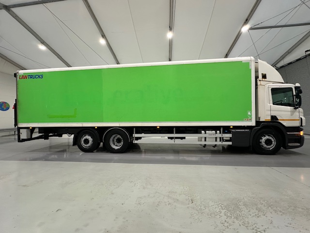 Scania P280 6×2 Rear Lift Day Cab Fridge Box