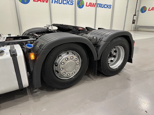 Scania R450 6×2 Midlift Highline Tractor Unit