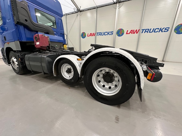 DAF CF85 410 6×2 Midlift Tractor Unit
