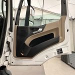 Mercedes Actros 1824 4×2 Sleeper Cab Box Van - thumbnail