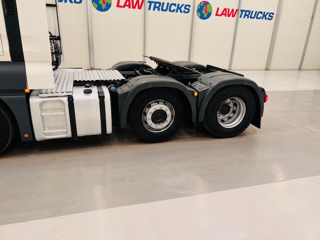 MAN TGX 26.460 6×2 Tractor Unit