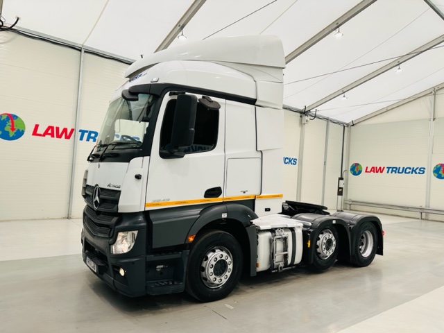 Mercedes Actros 2543 6×2 Midlift Tractor Unit