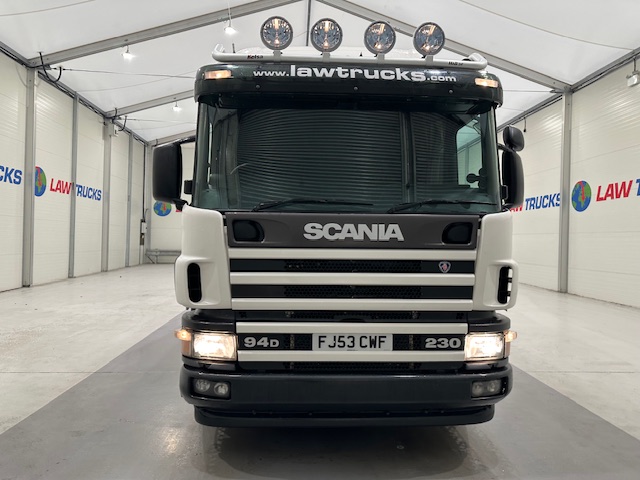 Scania P94 230 4×2 Sleeper Cab Flatbed