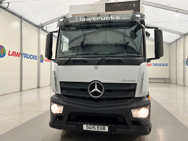 Mercedes Antos 1827 Day Cab Fridge Box