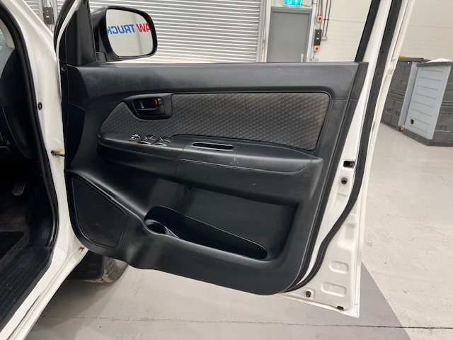 Toyota Hilux 2.5 D-4D 4×4 Double Cab Pick Up