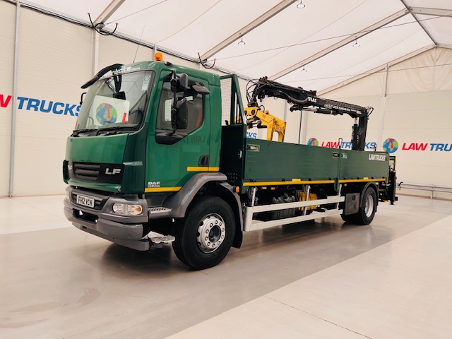 DAF LF55 220 Day Cab Dropside Brick Grab