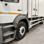 Mercedes Axor 1824 Day Cab Fridge Box Van - thumbnail