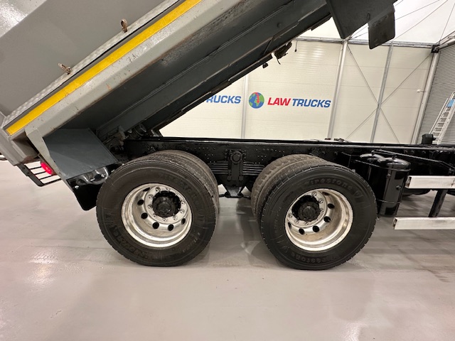 DAF CF 400 8×4 Day Cab Steel Tipper