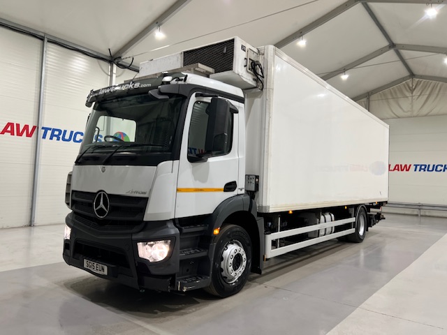 Mercedes Antos 1827 Day Cab Fridge Box