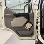 DAF LF 220 4×2 Day Cab Refuse Collector - thumbnail