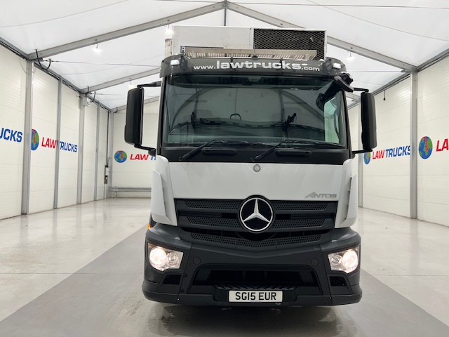Mercedes Antos 1827 Day Cab Fridge Box