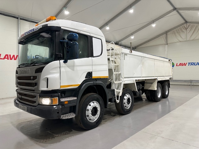 Scania P400 8×4 Sleeper Cab Tipper Manual