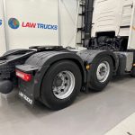 Volvo FH 460 Euro 5 6×2 Tractor Unit Safari Edition - thumbnail