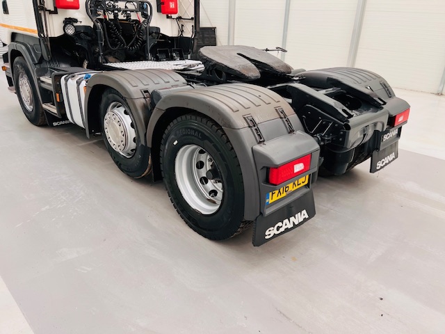 Scania R450 6×2 Midlift Topline Tractor Unit