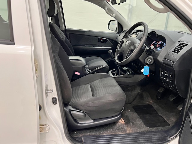 Toyota Hilux 2.5 D-4D 4×4 Double Cab Pick Up