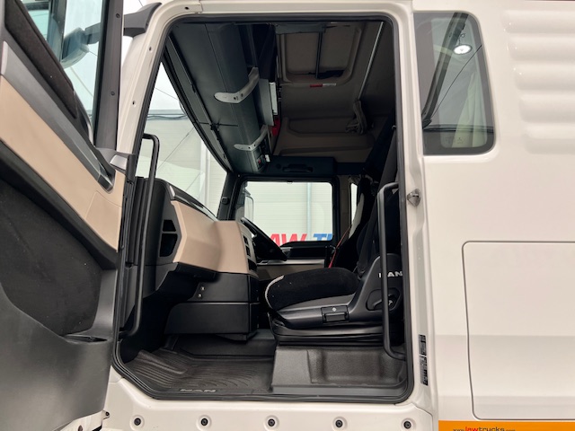 MAN TGX 26.500 6×2 Midlift Tractor Unit