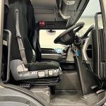 MAN TGM 18.250 4×2 Sleeper Cab Curtainsider - thumbnail
