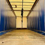 Mercedes Actros 1830 Sleeper Cab Curtainsider - thumbnail