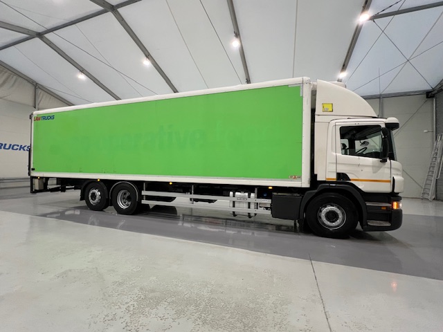 Scania P280 6×2 Rear Lift Day Cab Fridge