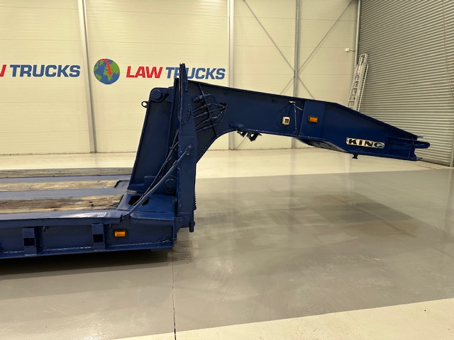 King GTL 48 60 Tri Axle Machinery Carrier Lowloader