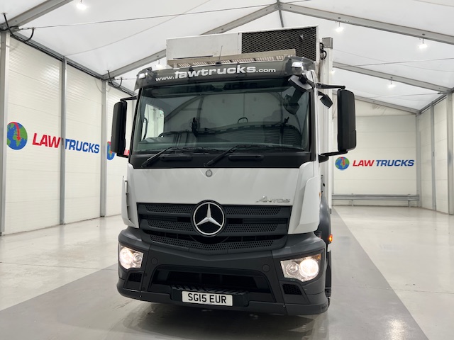 Mercedes Antos 1827 Day Cab Fridge Box