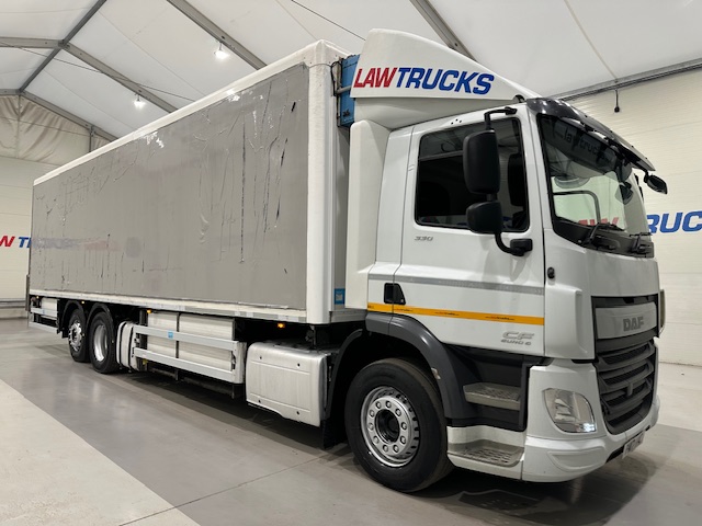 DAF CF 330 Rear Lift Day Cab Fridge Box