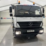 Mercedes Axor 2628 6×4 Day Cab Hookloader Gritter - thumbnail