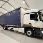 Mercedes Actros 1824 Sleeper Cab Curtainsider - thumbnail