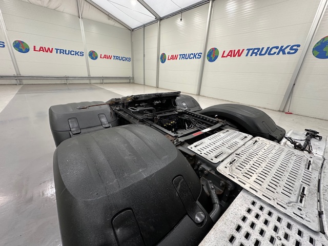 DAF XF 480 6×2 Midlift Tractor Unit